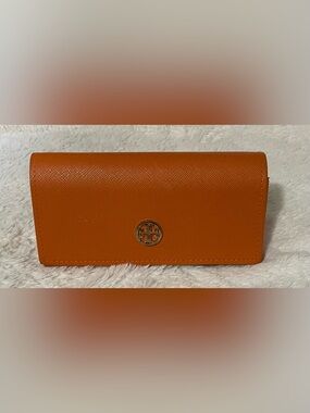 Tory Burch Burnt Orange Leather Logo Sun Glasses Case